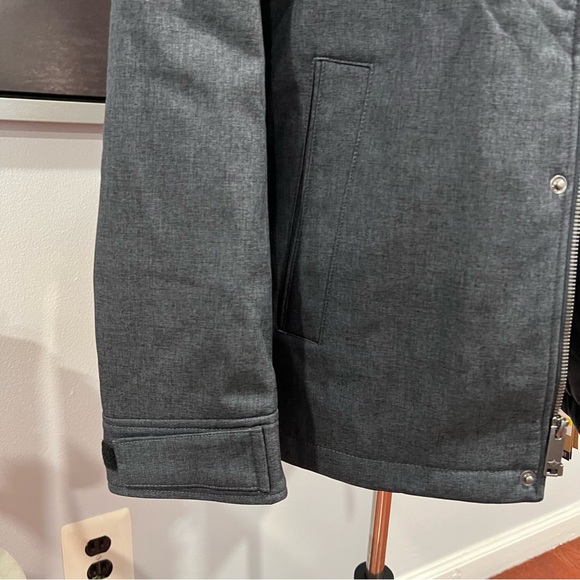 Dockers Men's Soft Shell Stand Collar Zip Front Jacket W/ Attached Fleece Bib - Picture 3 of 16